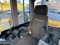 AGRO3463_2683653 vehicle image