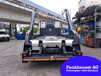 HUTT218_2776921 vehicle image