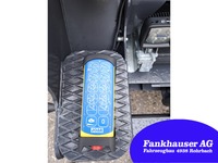 HUTT218_2776921 vehicle image