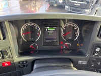 AGRO3463_2778452 vehicle image