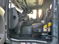 AGRO3463_2778452 vehicle image