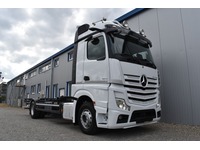TOC1273_3046753 vehicle image
