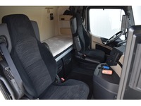 TOC1273_3046753 vehicle image