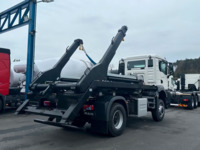 TMR8055_2753149 vehicle image