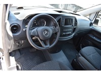 TOC1273_2664175 vehicle image