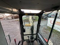 UNIK8334_2749348 vehicle image