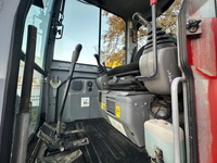 UNIK8334_2749348 vehicle image