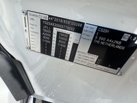 0477025 vehicle image