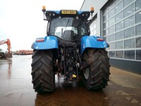 RINA4324_2917798 vehicle image