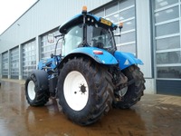 RINA4324_2917798 vehicle image