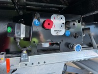 INTG9387_2182703 vehicle image