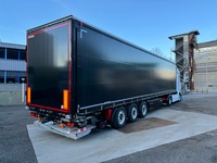 INTG9387_2182703 vehicle image