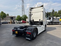 AGRO3463_2991955 vehicle image