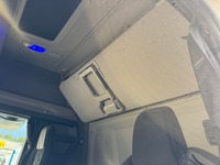 AGRO3463_2991955 vehicle image