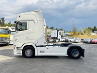 AGRO3463_2991955 vehicle image