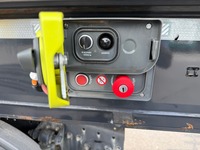 UNIK8334_2964585 vehicle image
