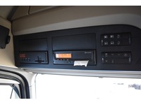 TOC1273_2817037 vehicle image