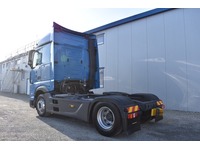 TOC1273_2817037 vehicle image