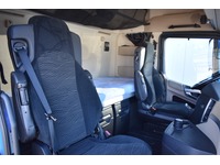 TOC1273_2817037 vehicle image