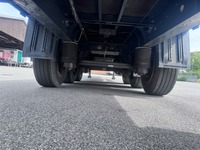 MBTR124_2709977 vehicle image