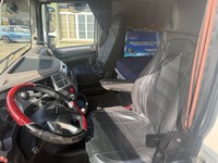 ZELJ895_3002812 vehicle image