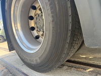 ZELJ895_3002812 vehicle image