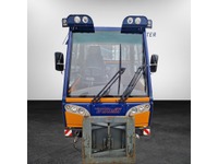 MOSE812_2809190 vehicle image