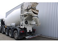 BFS260_2724455 vehicle image