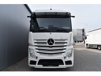 TOC1273_2940407 vehicle image