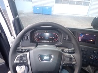 MANB1470_2814138 vehicle image