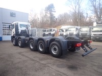 MANB1470_2814138 vehicle image