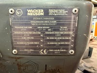 VISI1614_2824020 vehicle image