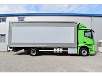 TOC1273_2719729 vehicle image