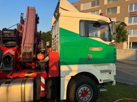 0537025 vehicle image