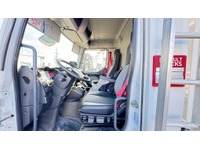 TAMZ4659_2916343 vehicle image