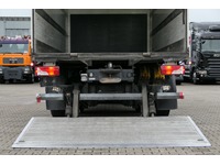 DOLD2821_2696940 vehicle image
