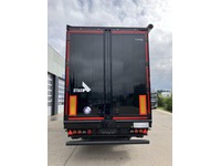 INTG9387_2730068 vehicle image