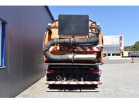 TOC1273_3039145 vehicle image
