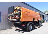 TOC1273_3039145 vehicle image