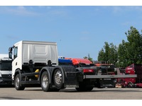 DOLD2821_2696933 vehicle image