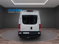 FLAA9869_2785820 vehicle image