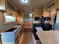 TART5813_2751666 vehicle image