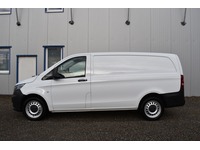 TOC1273_2741673 vehicle image