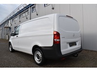 TOC1273_2741673 vehicle image