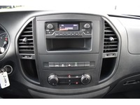 TOC1273_2741673 vehicle image