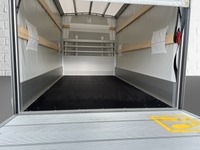 NFG150_2885485 vehicle image