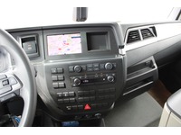 BFS260_2704258 vehicle image