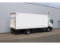 BFS260_2704258 vehicle image