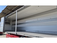 0107026 vehicle image