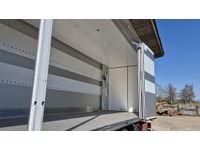 0107026 vehicle image